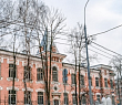 В Москве продолжаются масштабные работы по восстановлению и окраске исторических фасадов объекта культурного наследия «Коронационное убежище. Богадельный корпус»