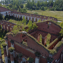 Аракчеевские казармы, поселок Селищи, Новгородская область, Россия