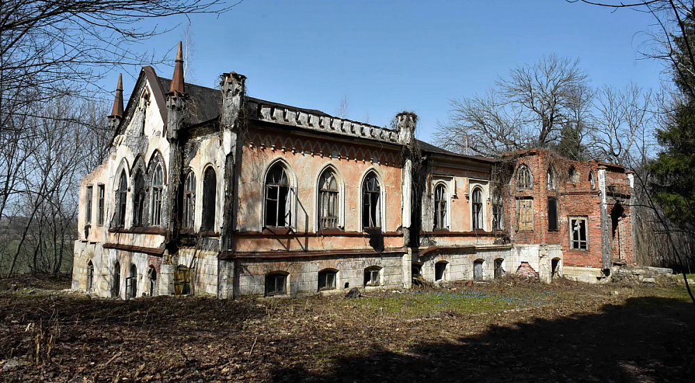 Ансамбль усадьбы А.Н. Хвостова, дер. Чернышовка, Липецкая обл., Россия